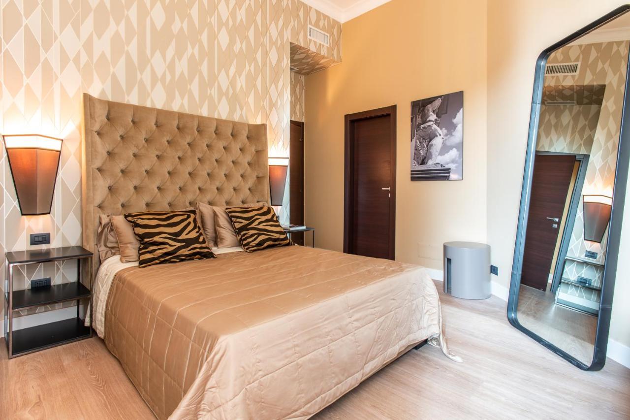 Palazzo Nana Suites & Apartments Наполи Екстериор снимка